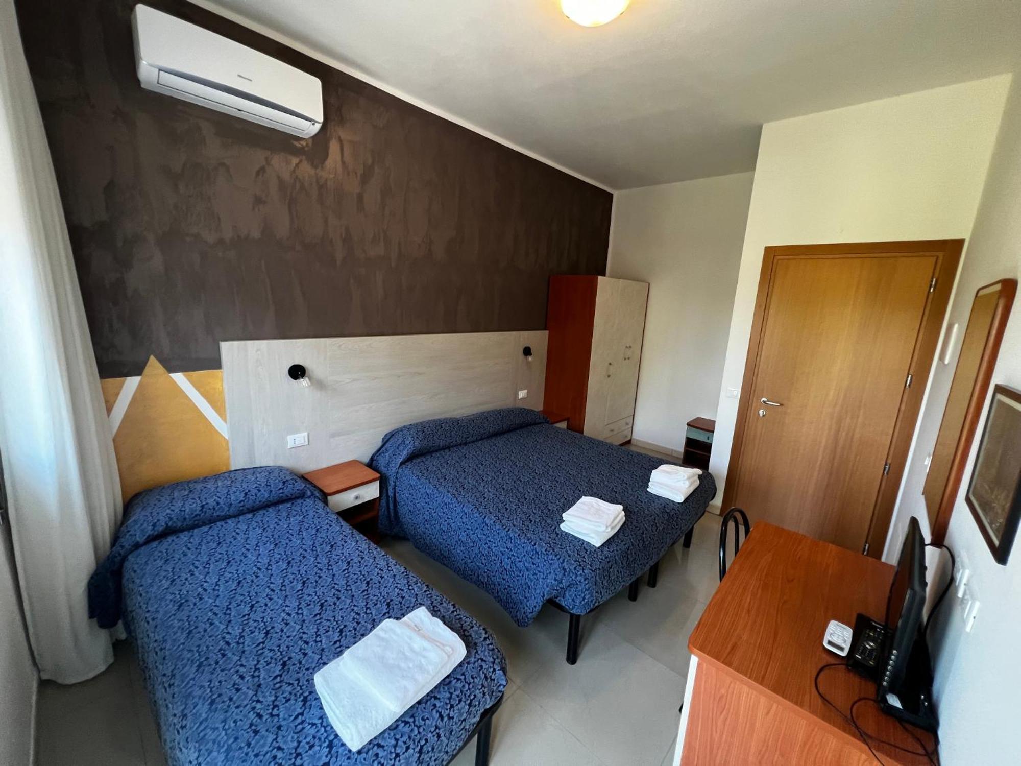 Club Vacanze In Cervia Exterior photo